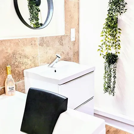 Apartment T3 Nature Et Balneotherapie