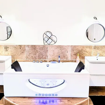 Apartment T3 Nature Et Balneotherapie *